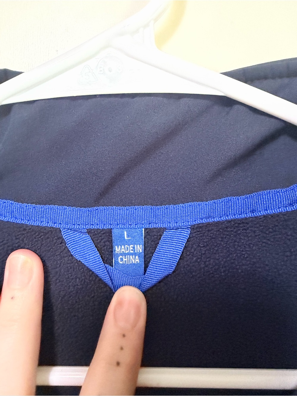 Men's Navy Softshell Performance Jacket - Picture 6 of 6